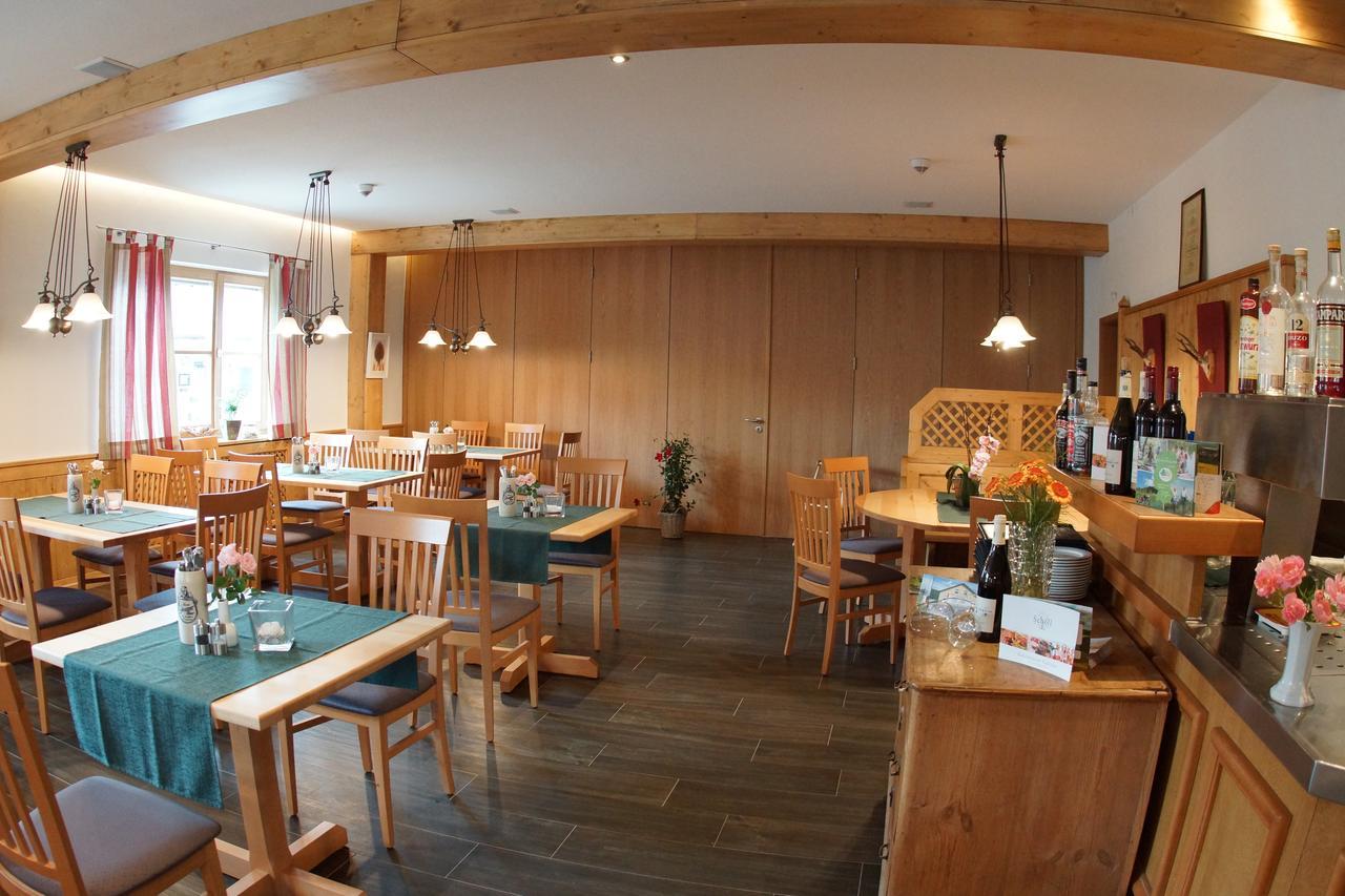Landhotel Schoell Parsberg Buitenkant foto